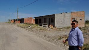 Unter y municipio proyectan viviendas para docentes en Ramos Mexía