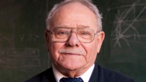 Lindenboim: “La idea del ajuste ya estaba desde el inicio del gobierno”