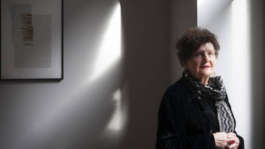 Sus obras reflejan su compromiso con temas como erotismo, sexualidad y cuerpo.