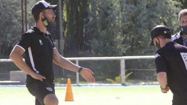 Alecha tendrá su primera pretemporada como DT principal de Cipo. (Foto: Archivo Oscar Livera)