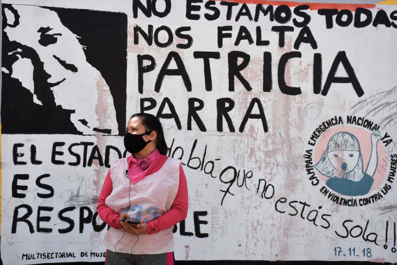 Magdalena Rosa Valenzuela Parra recuerda a su madre a dos años del femicidio. Foto Emiliana Cantera. 