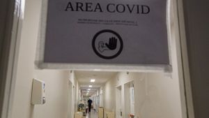 Morir en medio del colapso: cómo es perder a un ser querido en la pandemia