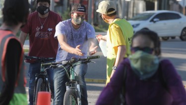 En Neuquén hay siete localidades que  se encuentran en Aislamiento social, preventivo y obligatorio por tener transmisión comunitaria del virus. Foto Oscar Livera.