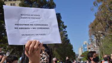 Comerciantes aseguran que Gaido no controlará las restricciones en Neuquén