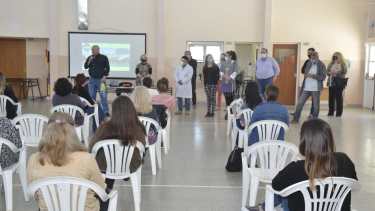 El ministro de Salud, Fabián Zgaib, anunció la implementación del Plan Detectar en Regina. (Foto Néstor Salas)