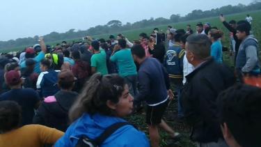 Un grupo de vecinos encontró al presunto femicida y lo golpeó brutalmente, luego falleció. (Foto: La Gaceta de Tucumán)