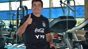 Pulgar arriba para el Huevo, que trabaja en la recuperación de su molestia muscular. (Foto/@Argentina)