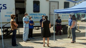 Plottier controla, cierra espacios y monta un tráiler de Detectar