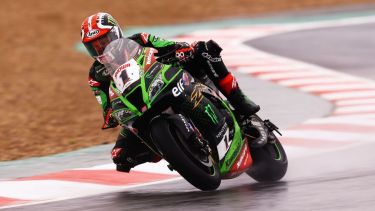 Ganó Rea y Mercado en el Top 10 del Superbike