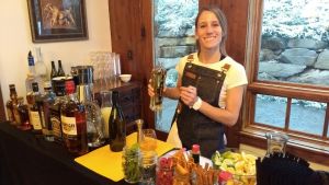 Vas a amar a esta bartender top de Bariloche: las razones del éxito de Maru Ávila