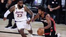 Imagen de Miami venció a los Lakers y achicó la diferencia en la final de la NBA
