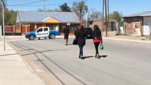 Realizaron una inspección ocular en el barrio del niño baleado de Cutral Co