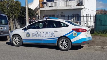 La Policía de Río Negro detuvo a dos jóvenes que en su auto tenían elementos robados. Gentileza