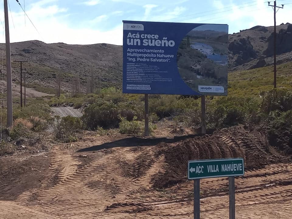 El 3 de junio se firmó el convenio para la construcción de la represa con la empresa Rovella Carranza (Asamblea del Agua del Norte Neuquino)