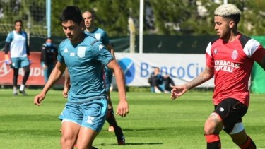 Racing y Estudiantes ganaron en los amistosos