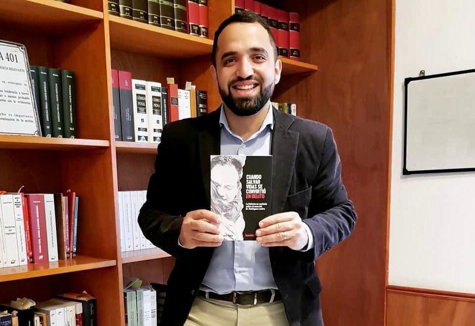 El abogado Damián Torres, autor del trabajo. Foto: gentileza.