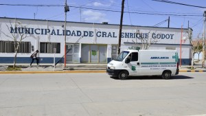 Godoy anunció la aplicación de multas por incumplir con horarios para comercios