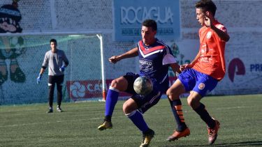 Unión y Deportivo Roca, dos que estarían en el regreso. (Foto: Archivo Andrés Maripe)