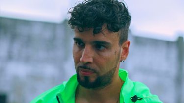 Dante se mostró conmovido por la muerte de Diego y ese mismo le compuso una canción. (Foto: Sony Music)