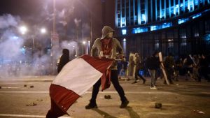 El Congreso de Perú avanza en la designación presidencial, y podría elegir a una mujer