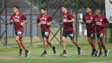 Enzo Pérez, Casco, Nacho Fernández, Paulo Díaz y De la Cruz. Todos titulares esta noche ante Banfield.