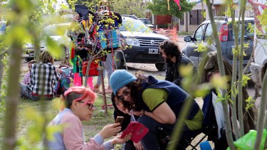 La Giraferia de Roca se inició en el barrio Unter, y suspendió su actividad por la Covid. Foto: gentileza.-