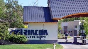 El municipio anunció que buscará deudores morosos en el Rincón Club de Campo de Neuquén