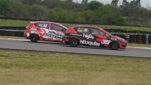 Lucas Rossomanno quedó sexto en el Turismo Pista