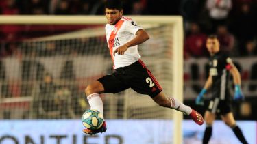 El paraguayo Robert Rojas podría ir de entrada, mañana ante Paranaense, por la ida de los octavos de final.