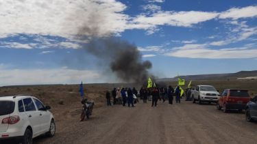 La medida de fuerza se desarrolló a unos 8 kilómetros al oeste de Jacobacci. Foto: José Mellado. 
