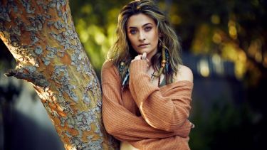 Paris Jackson supera su separación con canciones.