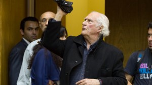 El día que Pino Solanas fue testigo del acuerdo entre YPF y Chevron en Neuquén