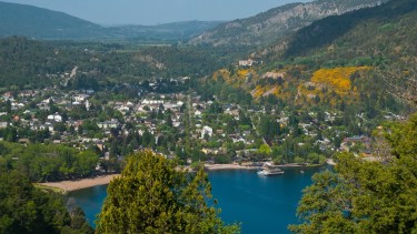 La ciudad de San Martín de los Andes  es la segunda con mayor cantidad de casos activos de coronavirus. Foto: Neuquéntur 