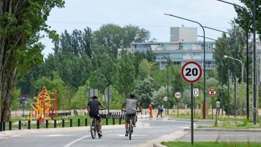 El último tramo inaugurado del Paseo Costero, entre Tronador y Linares (foto Florencia Salto)