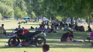 ¿Quién controla Roca? Postales de una ciudad casi sin restricciones