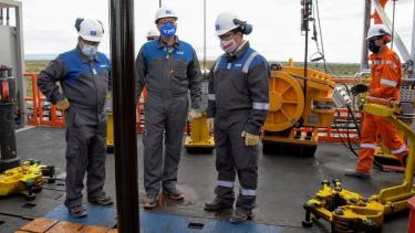 El secretario de Energía de la Nación, Darío Martínez, participó hoy junto al vicepresidente de Upstream No Convencional de YPF, Pablo Iuliano, y el ministro de Energía de Neuquén, Alejandro Monteiro, de la perforación del primer pozo en gas de YPF.