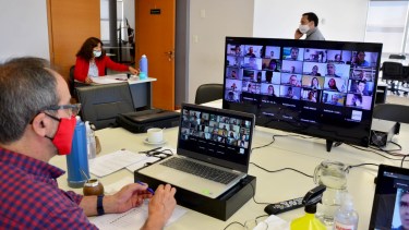 El programa Suelo Urbano -que prevé entregar 12 mil lotes en cinco años- se tratará el jueves en el recinto. Foto: Marcelo Ochoa.