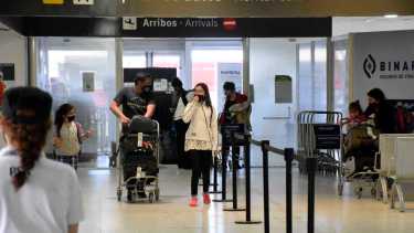 Trabajadores del aeropuerto de  Neuquén solicitaron que se les garantice su continuidad laboral. Foto archivo: Florencia Salto. 