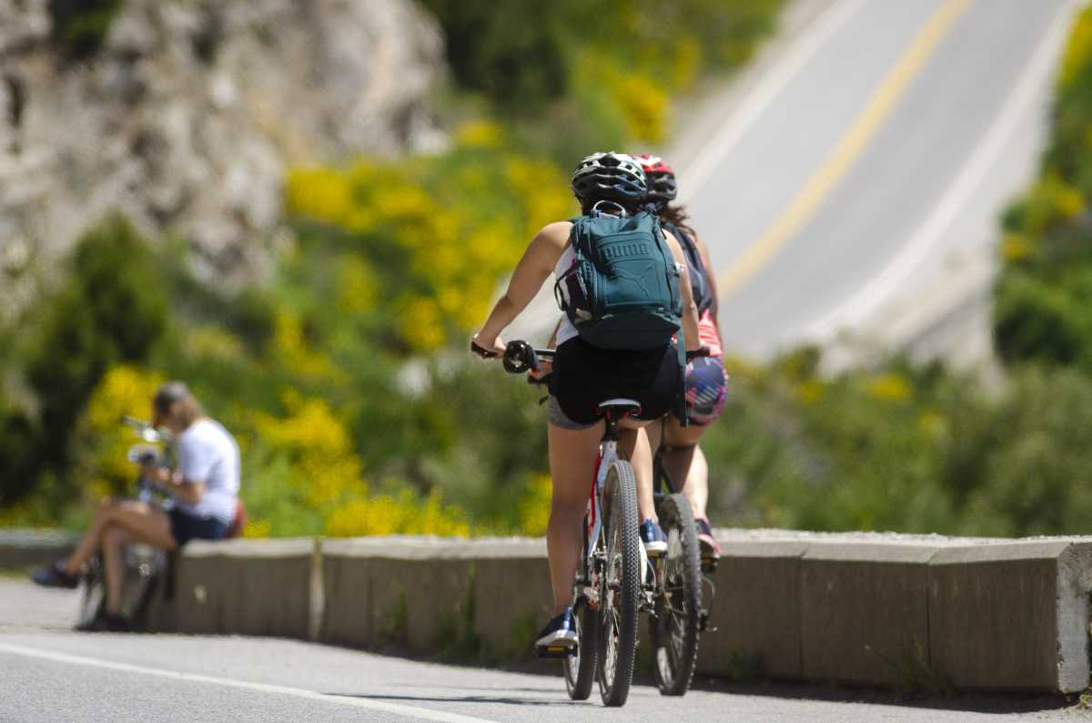 El uso de la bicicleta promueve la salud física y mental. (foto: Patricio Rodríguez)