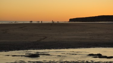 Los espectaculares paisajes de la costa rionegrina en el camino de la costa, una gran opción para el eclipse del 14 de diciembre.