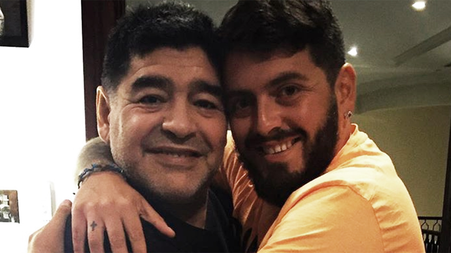 Diego y Diego Maradona Junior en uno de los reencuentros. 