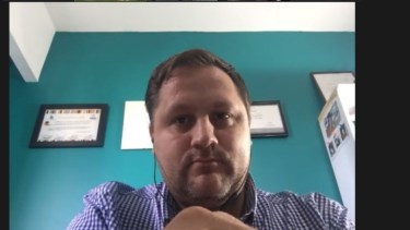 Galiano participó de la audiencia de manera remota desde La Plata. Foto: gentileza.