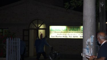 Los trasladados de residentes habrían sido a la madrugada. (Foto: gentileza Luis Bravo)