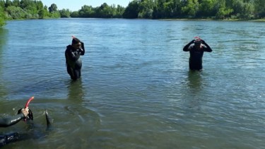 Hoy retomarán la busqueda del hombre desaparecido al querer cruzar el río Neuquén hacia Vista Alegre. (Foto: Gentileza Centenario Digital).