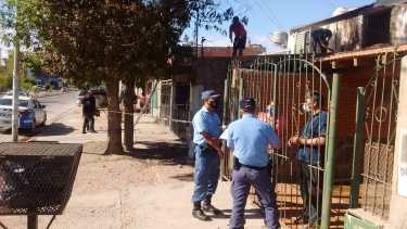 La policía intervino cuando los incidentes se calmaron. (Foto Oscar Livera)