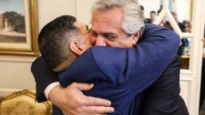 Alberto Fernández habló con Claudia Villafañe:» Le dije estaba a disposición»