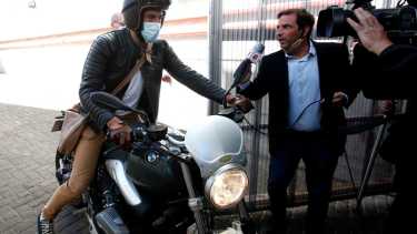 Investigan si Luque y Cosachov estaban a cargo de la salud de Diego Maradona.