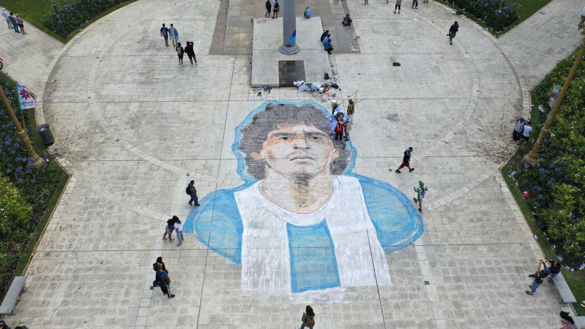 El corazón de Maradona pesaba el doble que uno normal. (AP Photo/Rodrigo Abd) Argentina Maradona