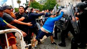 Fernández sobre el velorio de Maradona: «Hubo una acción desmedida de la Policía»