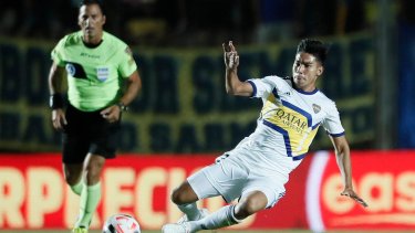 El volante ya habría recibido una oferta del club español.